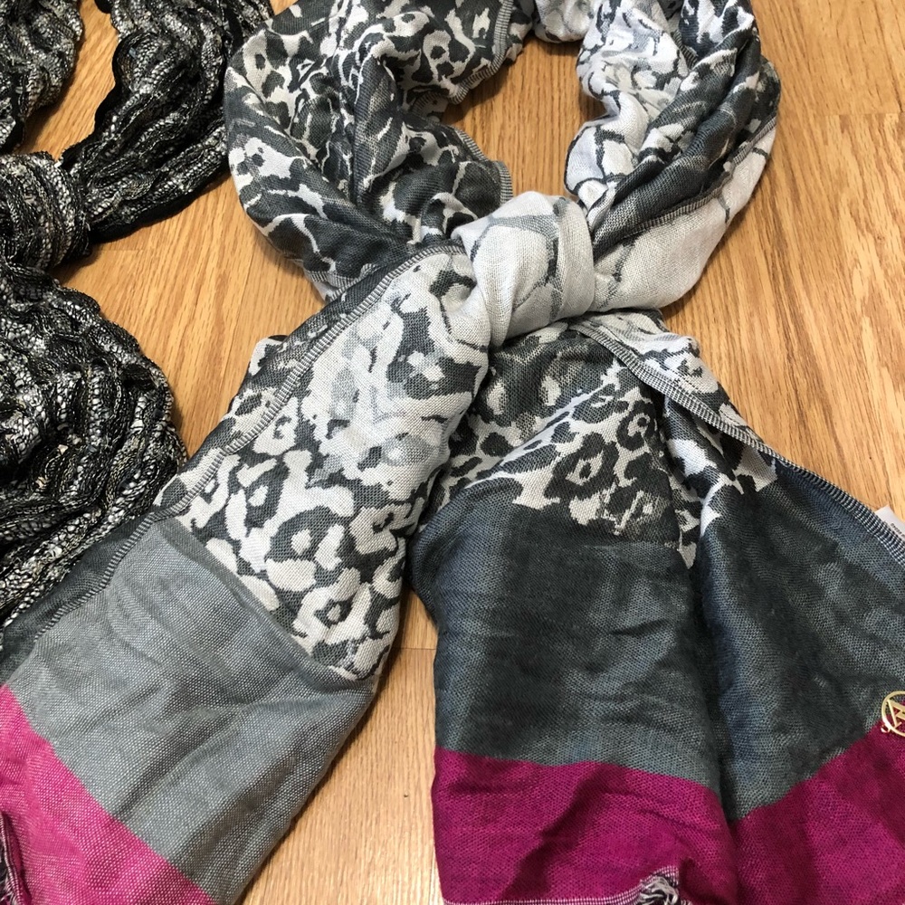 Scarf bundle - Picture 2 of 5